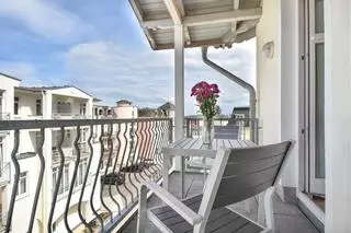 Balkon mit Blick auf Gebäude